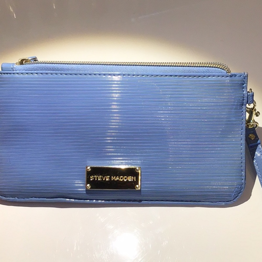 Steve Madden wallet wristlet